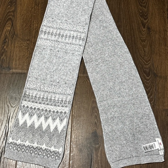 Vineyard vines wool knit scarf - Picture 3 of 6